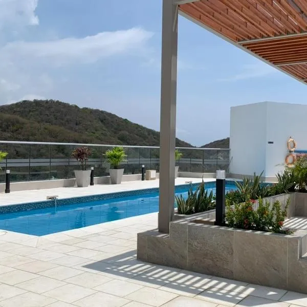 Salguero Suites Apta Suite con Piscinas Gym y Spa, khách sạn ở Gaira