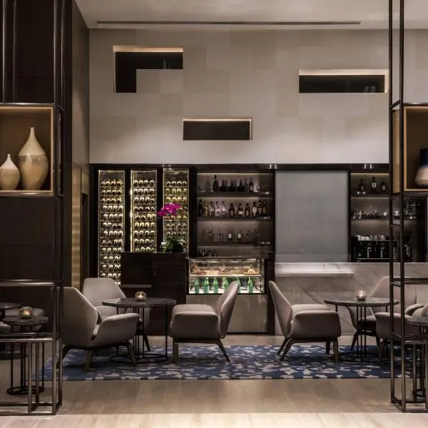 Courtyard by Marriott Tianjin Hongqiao, hotel v destinaci Tchien-ťin