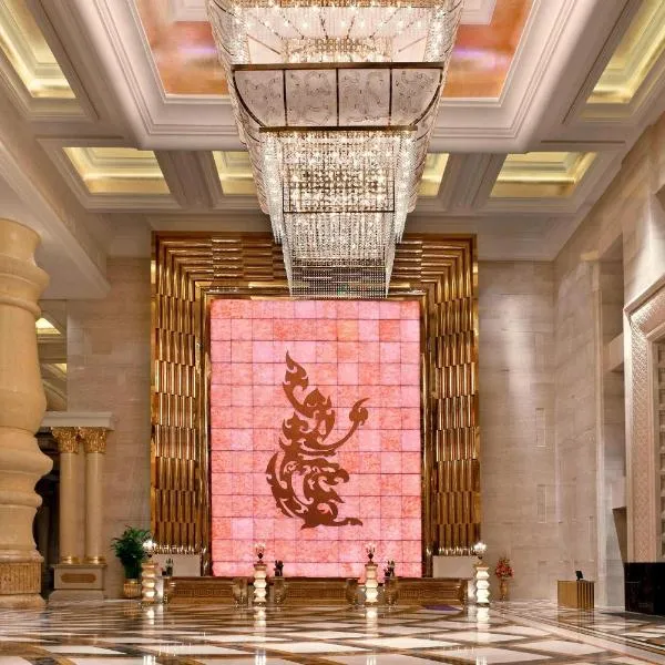 Sheraton Chongqing Hotel, hotel di Chongqing