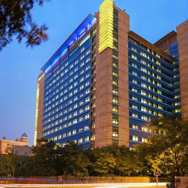 Marriott Executive Apartments Tianjin TEDA, hotel v destinaci Binhai