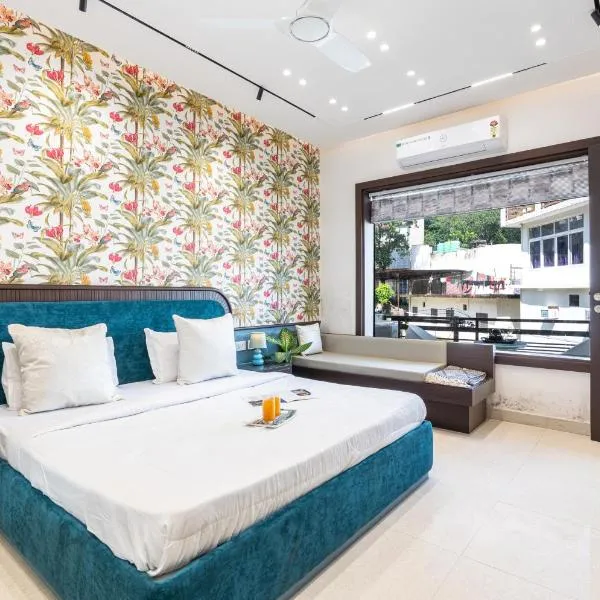 Homlee-Heaven in Hills 1BHK-Parking-Lift-Tapovan, hotel in Rishīkesh