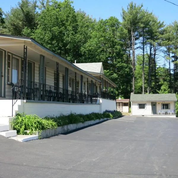 The Austin Inn, hotel v destinaci Lake George