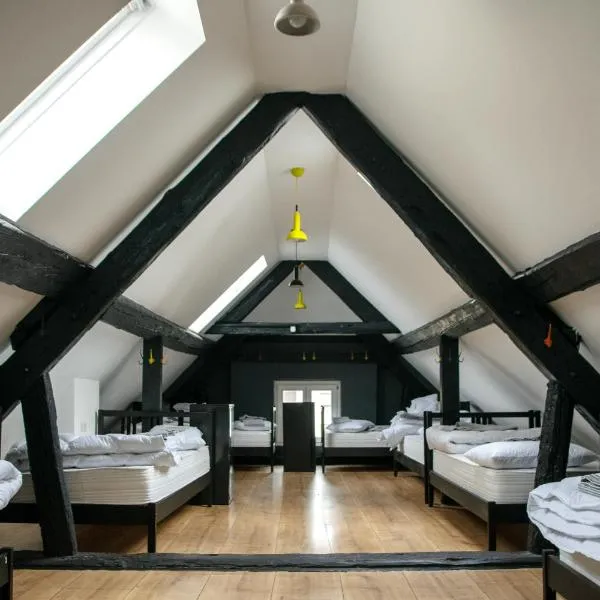 Sax Pub Hostel Ljubljana, hotel v Lublani