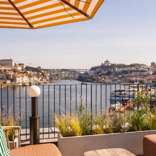 The Rebello Hotel & Spa - Small Luxury Hotels Of The World, hotel in Vila Nova de Gaia