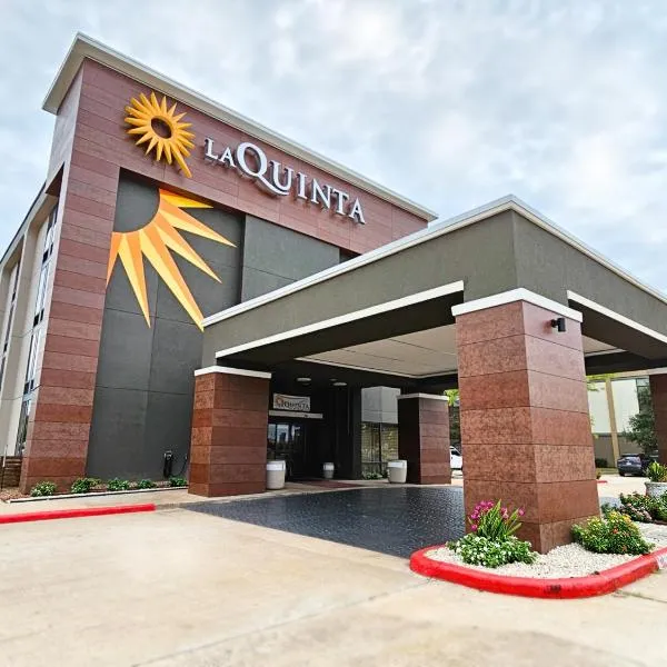 La Quinta by Wyndham Houston Stafford Sugarland, ξενοδοχείο σε Missouri City