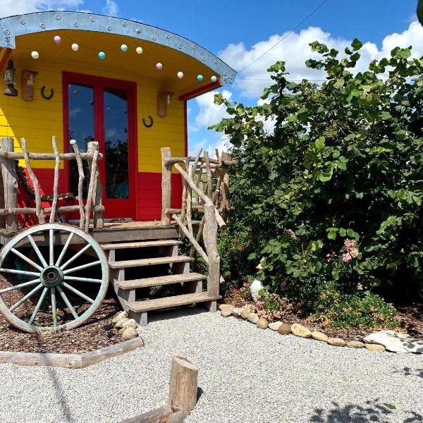 Roulotte de Charme, hotel v destinaci Bréconchaux