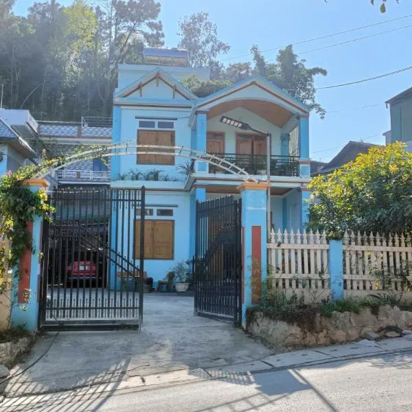 Homestay Hùng My, hotelli kohteessa Suy Tung Su