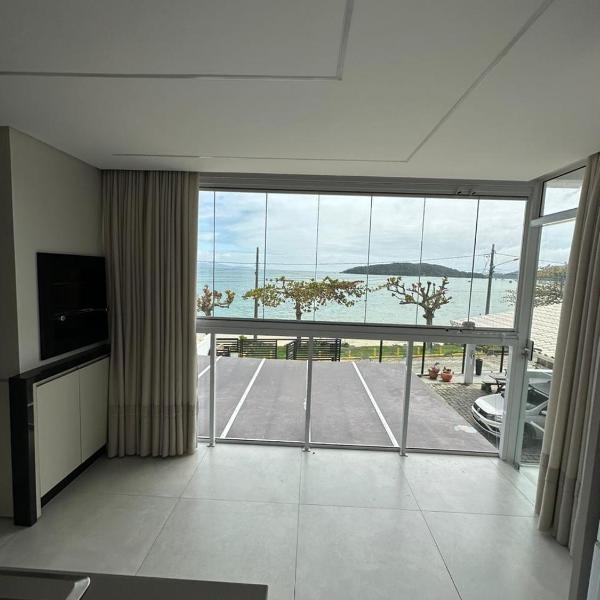 Apartamento Frente Mar em Porto Belo - Foto 5