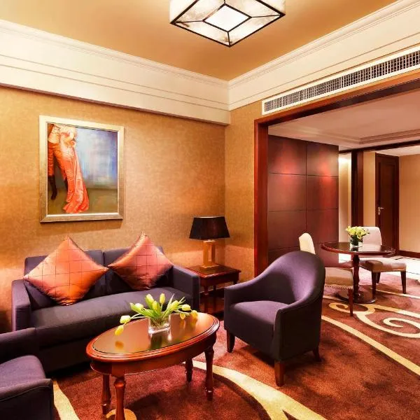 Sheraton Shenzhen Futian Hotel、深セン市のホテル