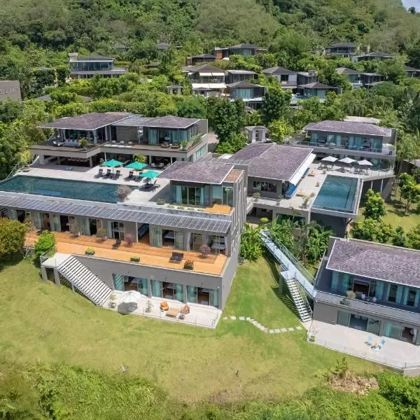 Tropical Castle Phuket by RESAVA, hotel v destinaci Layan pláž