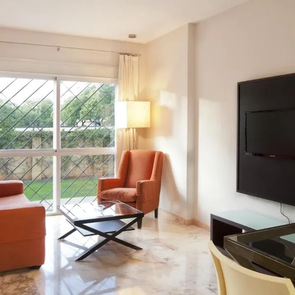 Apartamentos Vértice Bib Rambla: Hacienda de Tarazona'da bir otel