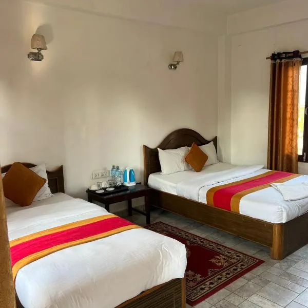 Chitwan Park Village, hotel v destinaci Sauraha