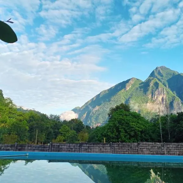 NongKhiaw CampingSite Swimming Pool, hotel in Ban Nongkham