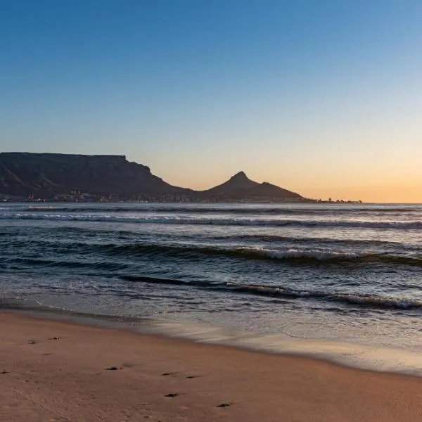 Ocean Vibes, hotel in Cape Town