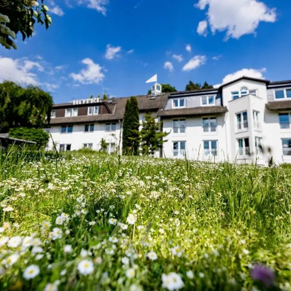 Landhotel Bellevue, hotel in Wolfshausen