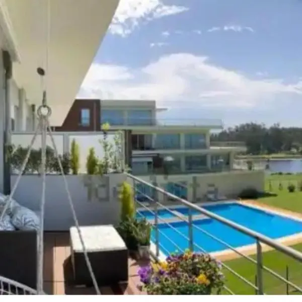 Quinta da Barca Resort, hotel v destinaci Gandra