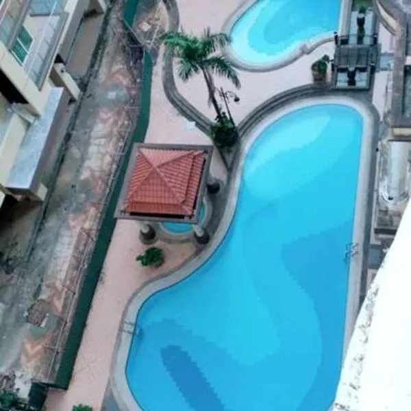 Kenyalang Riverine Emerald Condominium Homestay, hotel v destinaci Kučing