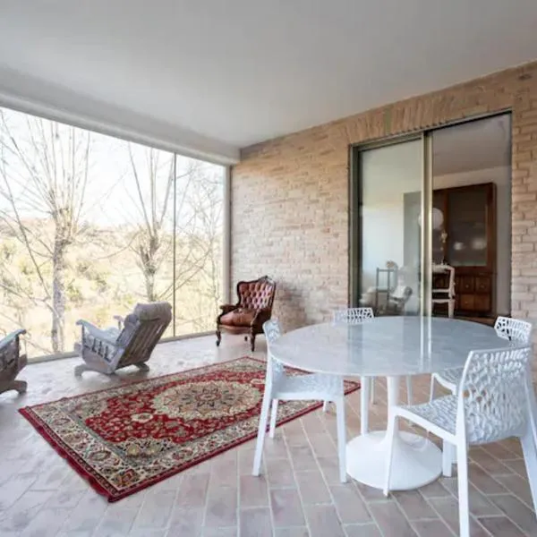 Depandance holiday Villa, garden and privat pargking, hotel v destinaci Perugia