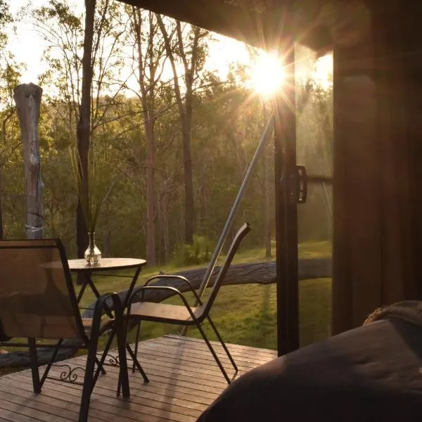 Ketchup's Bank Glamping, hotel v destinaci Boonah