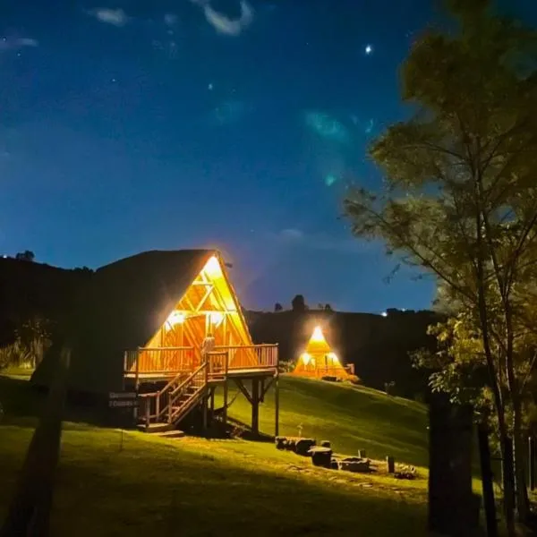 Glamping La Herradura, hotel v destinaci Santa Rosa de Cabal