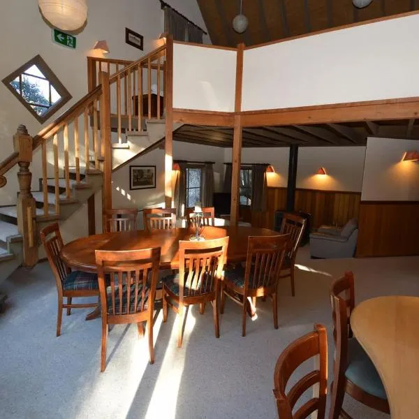 Hi Plains Garadyigan Chalet, hotel v destinaci Thredbo