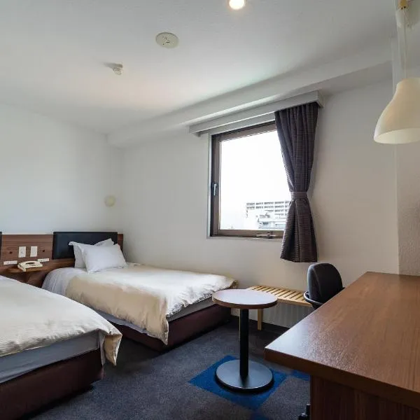 Business Hotel Ueno, hotel em Yamaguchi