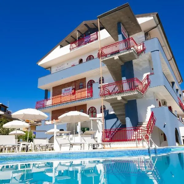 Hotel Alexander, hótel í Giardini Naxos