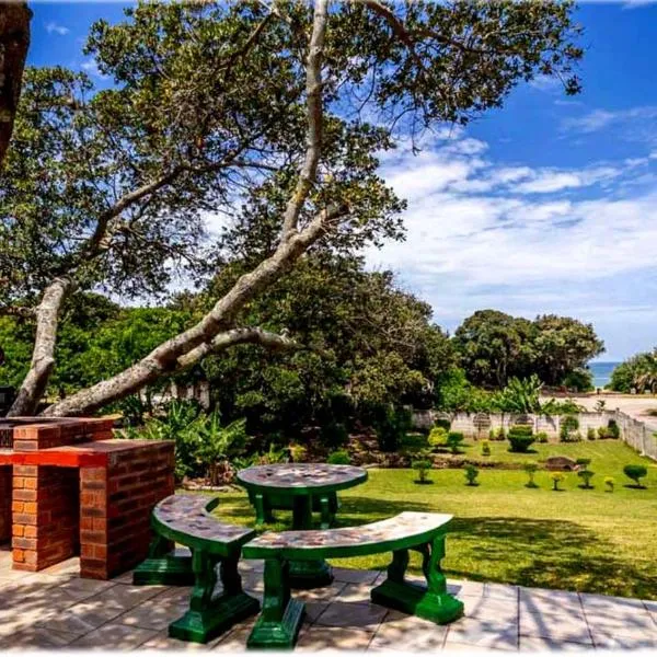 Sea Park Holi-Stay - 2on1stAve, hotel en Port Shepstone