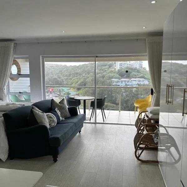 Umdloti Holiday Resort Apartment 514 - Amazing Breaker & Ocean Views, ξενοδοχείο σε Umdloti