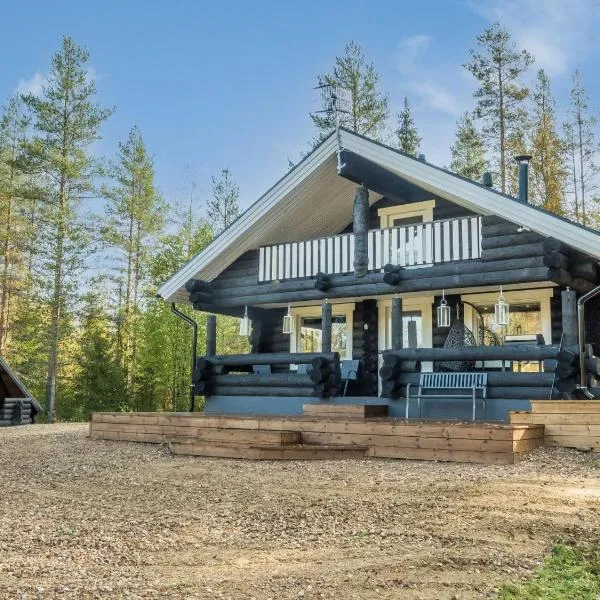 Holiday Home Vaaranpää by Interhome, hotel in Meltaus