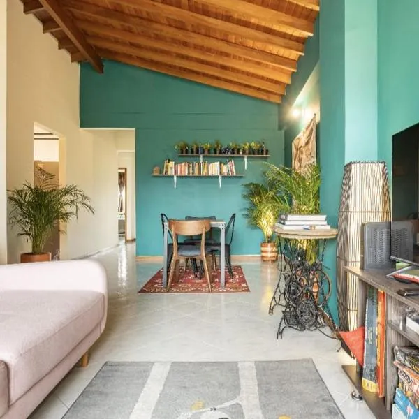 Semidouble Room at Medellín's Best Location, ξενοδοχείο σε Ενβιγάδο