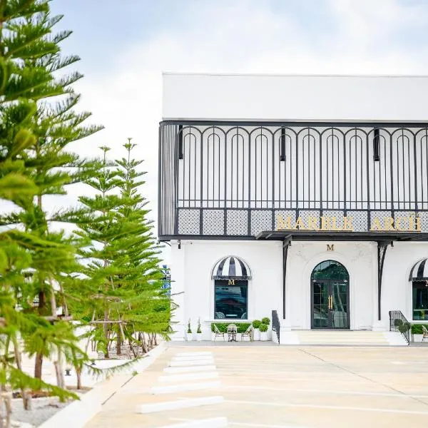 Marble Arch De Loei Hotel, hotel in Ban Hua Fai