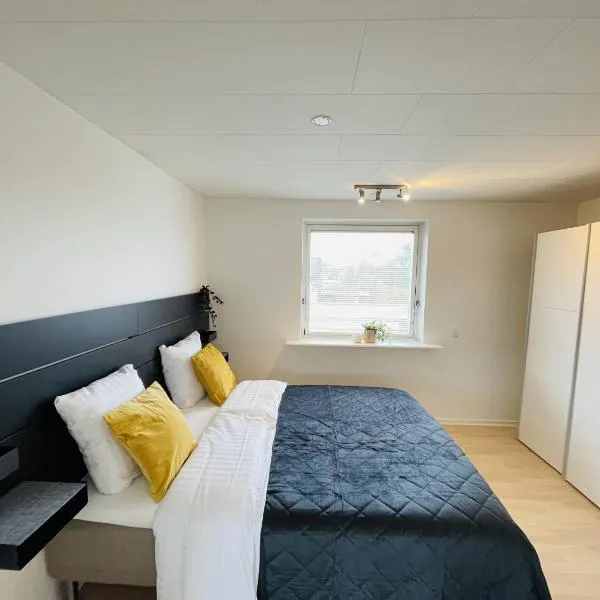 aday - Modern 3 bedrooms apartment in Svenstrup, hotel v destinaci Svenstrup