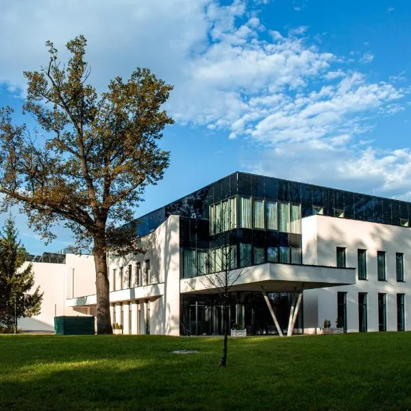 Polanka Conference Center, hotel a Krosno