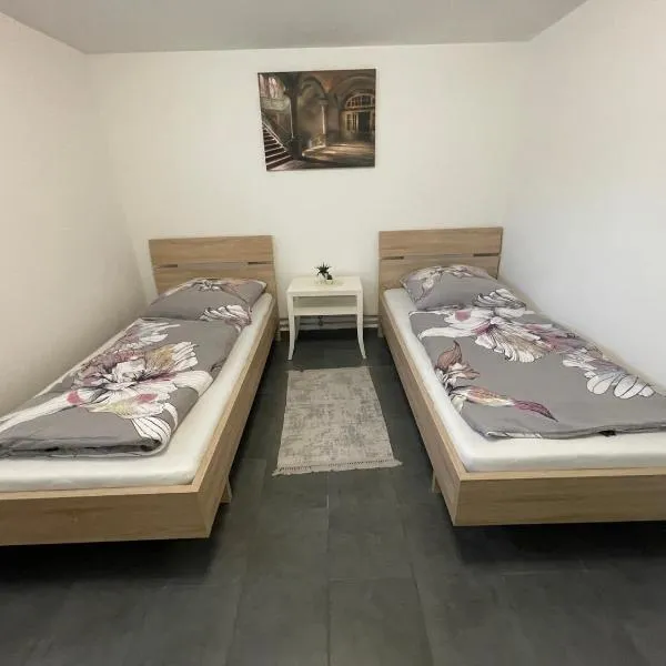 Handwerkerwohnung KG Sutterain, hotel in Essenbach