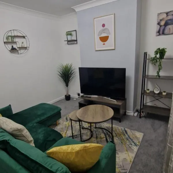 Saxon Street House, hotel in Gillingham