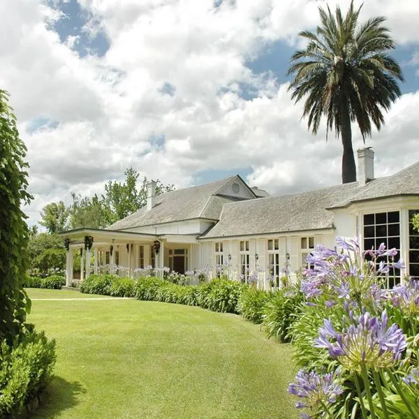 Chateau Yering, hotel in Gruyere