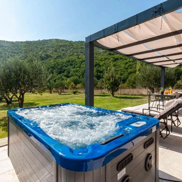 House Madonna di Smovo, hotel in Gata