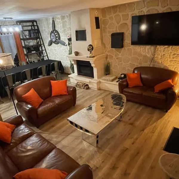 Le Panorama sur Beauval, face au Zoo de Beauval, hotel in Saint-Aignan