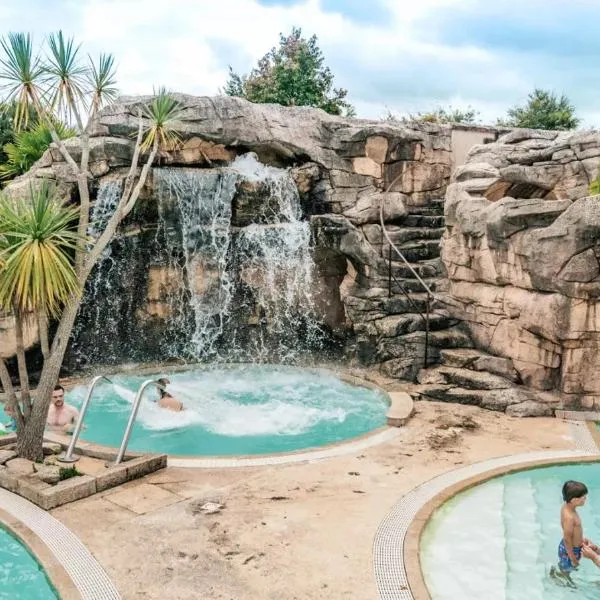 Glamping Bretagne, hotel in Quimper