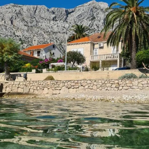 Luxury apartment Lukas, hotell sihtkohas Orebić