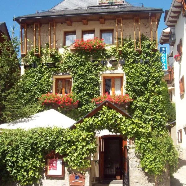 Hotel Casa Socotor, hotel v destinaci Sallent de Gállego