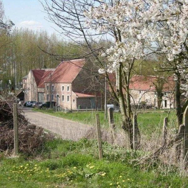 De Verborgen Parel B&B, hotel v destinaci Borgloon
