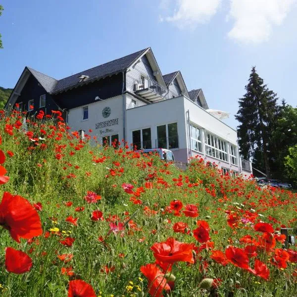Waldhotel Schinkenwirt, hotel v destinaci Olsberg