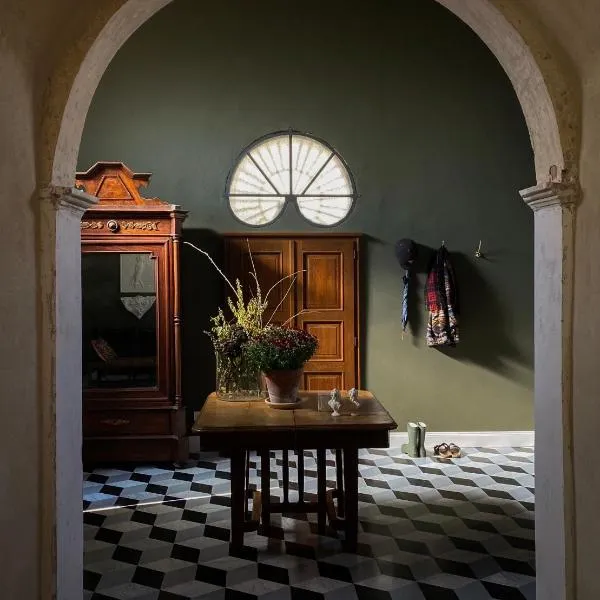 The House, hotel v destinaci Strevi