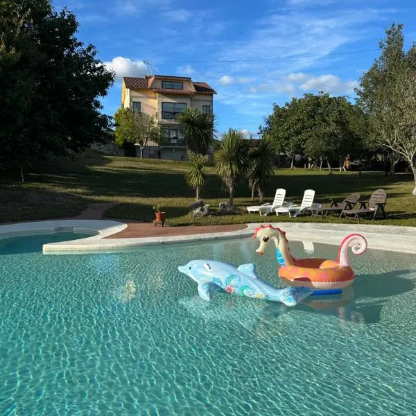 Casa da Rapadoira, hotel Laxoso de Abaixo városában