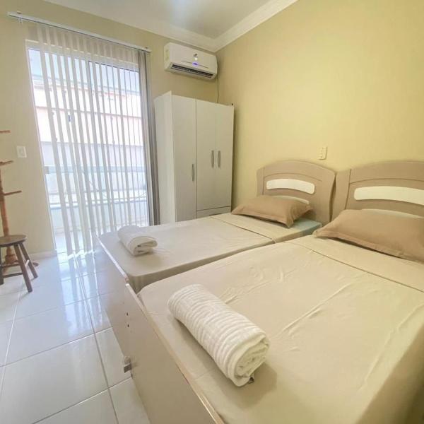 107- Apartamento c/ patio e piscina privada Bombas - Foto 2