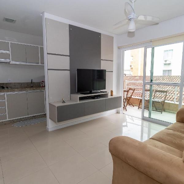449 - Lindo Apartamento de 3 dormitórios á 100m da praia de Bombas - Foto 5