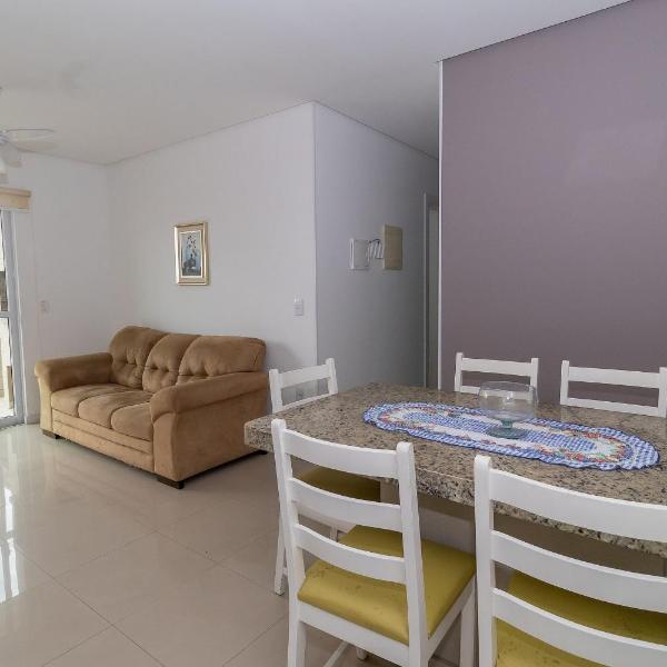 449 - Lindo Apartamento de 3 dormitórios á 100m da praia de Bombas - Foto 4