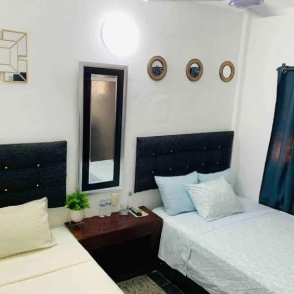 08 Habitación Independiente en Zona Romántica a solo 3 cuadras de la playa、プエルト・バジャルタのホテル